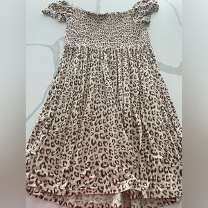 GAP - Leopard dress - size large. Great condition